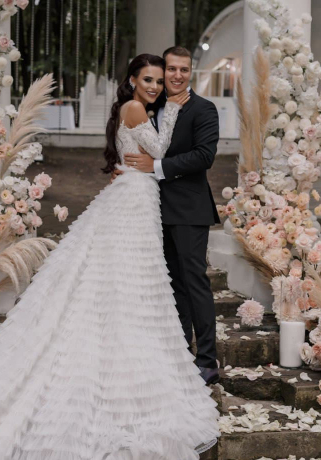 Свадебный костюм